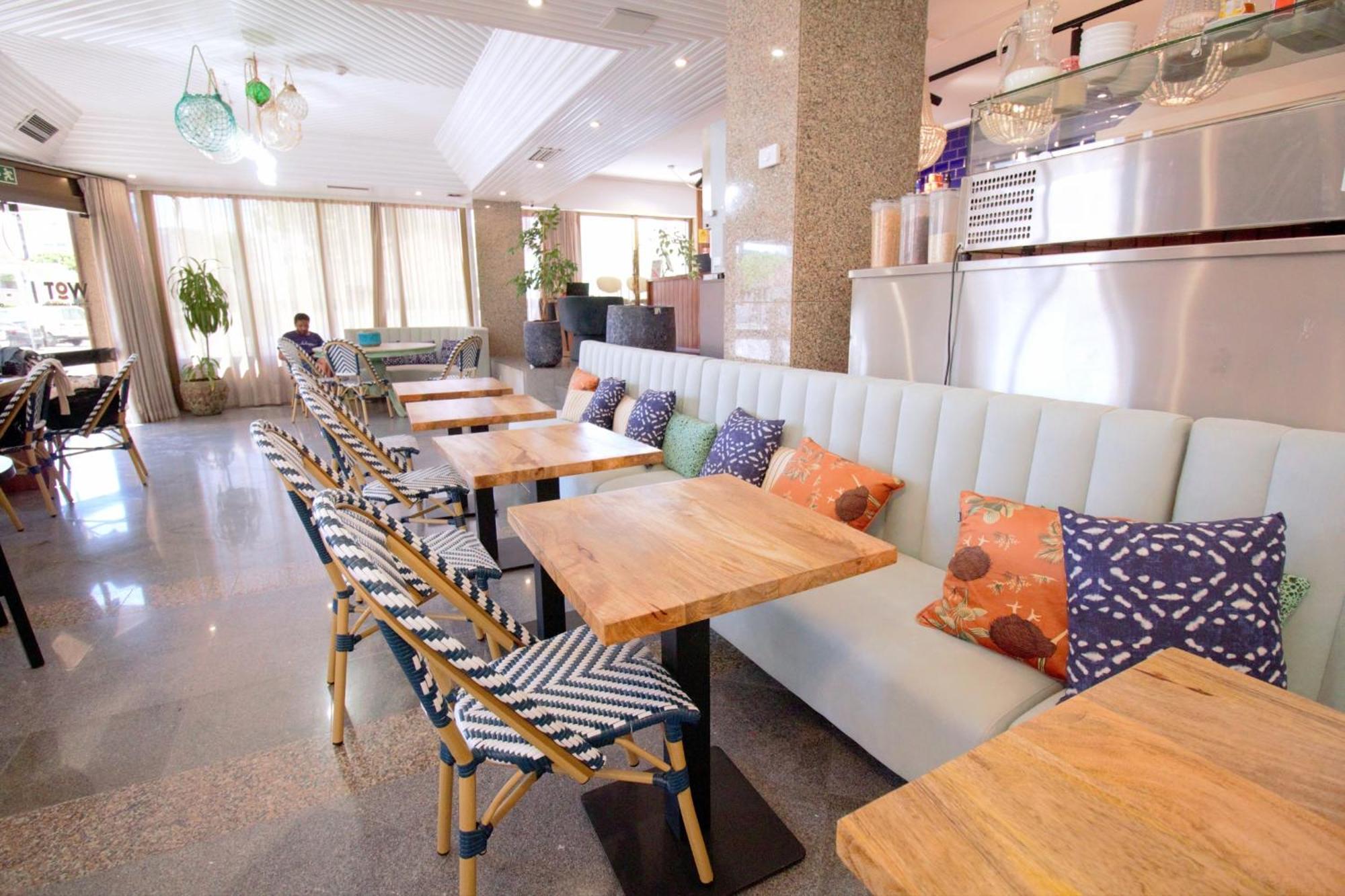 Wot Costa Da Caparica酒店 外观 照片